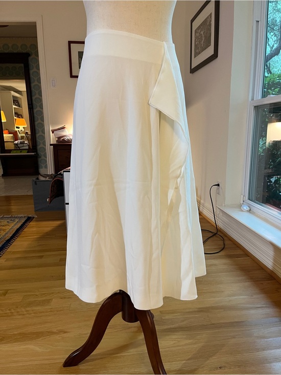 The Fold Dresses & Skirts - THE FOLD London Clever Crepe Almeida Skirt Ivory NWT US 10 UK 14 Asymmetric Midi